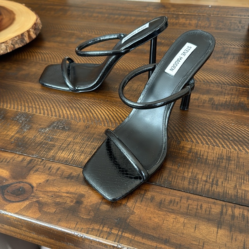 Steve Madden Black Heels